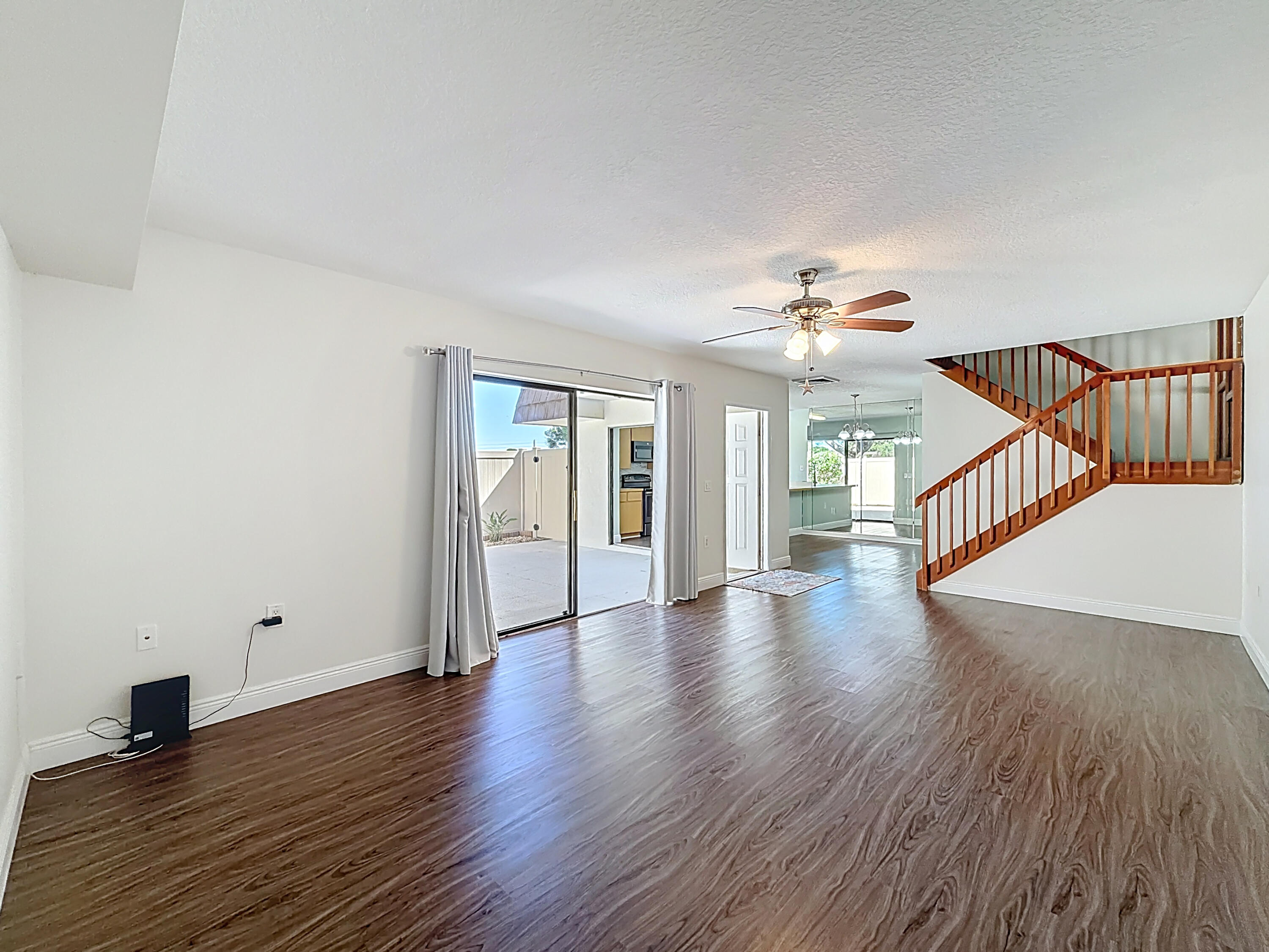 HERITAGE VILLAGE OF P B L - Residential