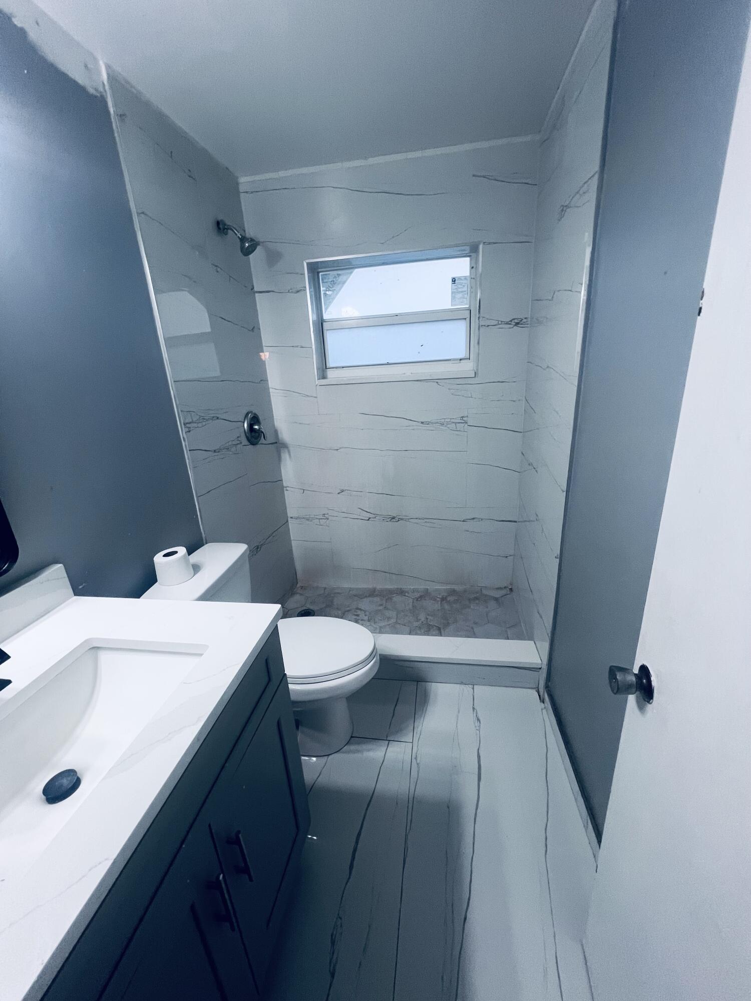 LAKE BELVEDERE ESTATES 3RD ADD - Residential Lease