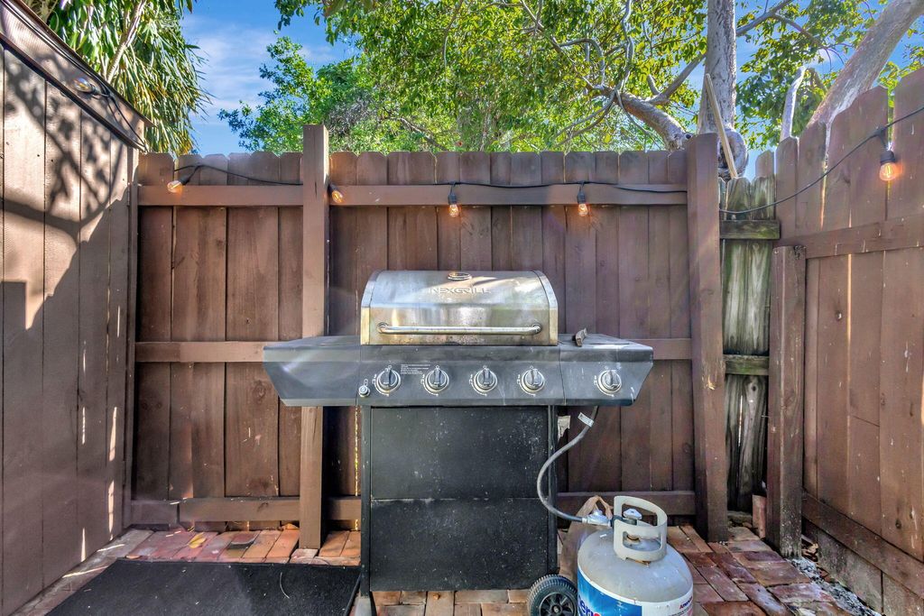 listing image 76