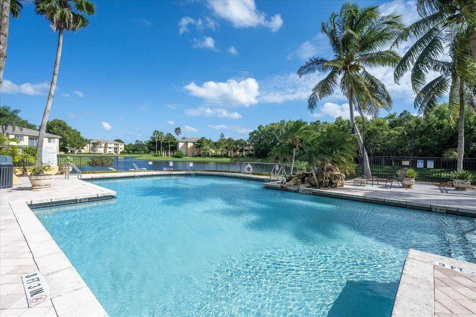 GRAND VIEW AT CRESTWOOD C - Residential Lease