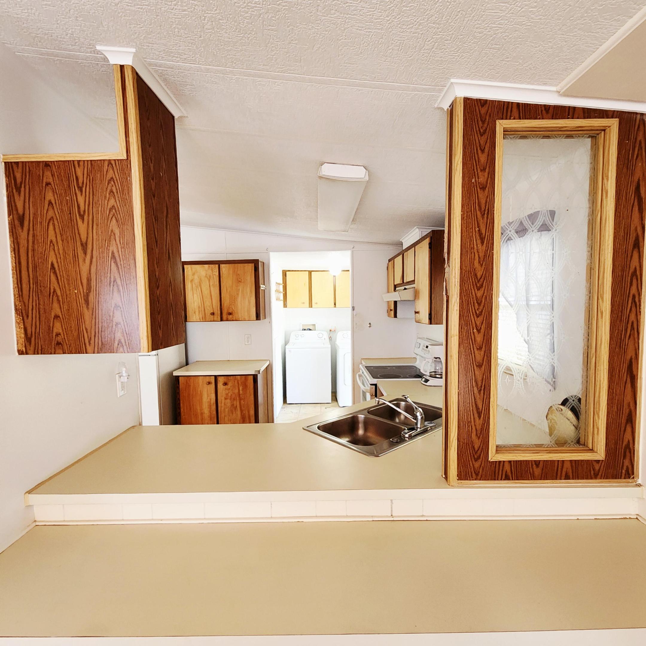 Spanish Lakes One Leasehold Estates - Residential