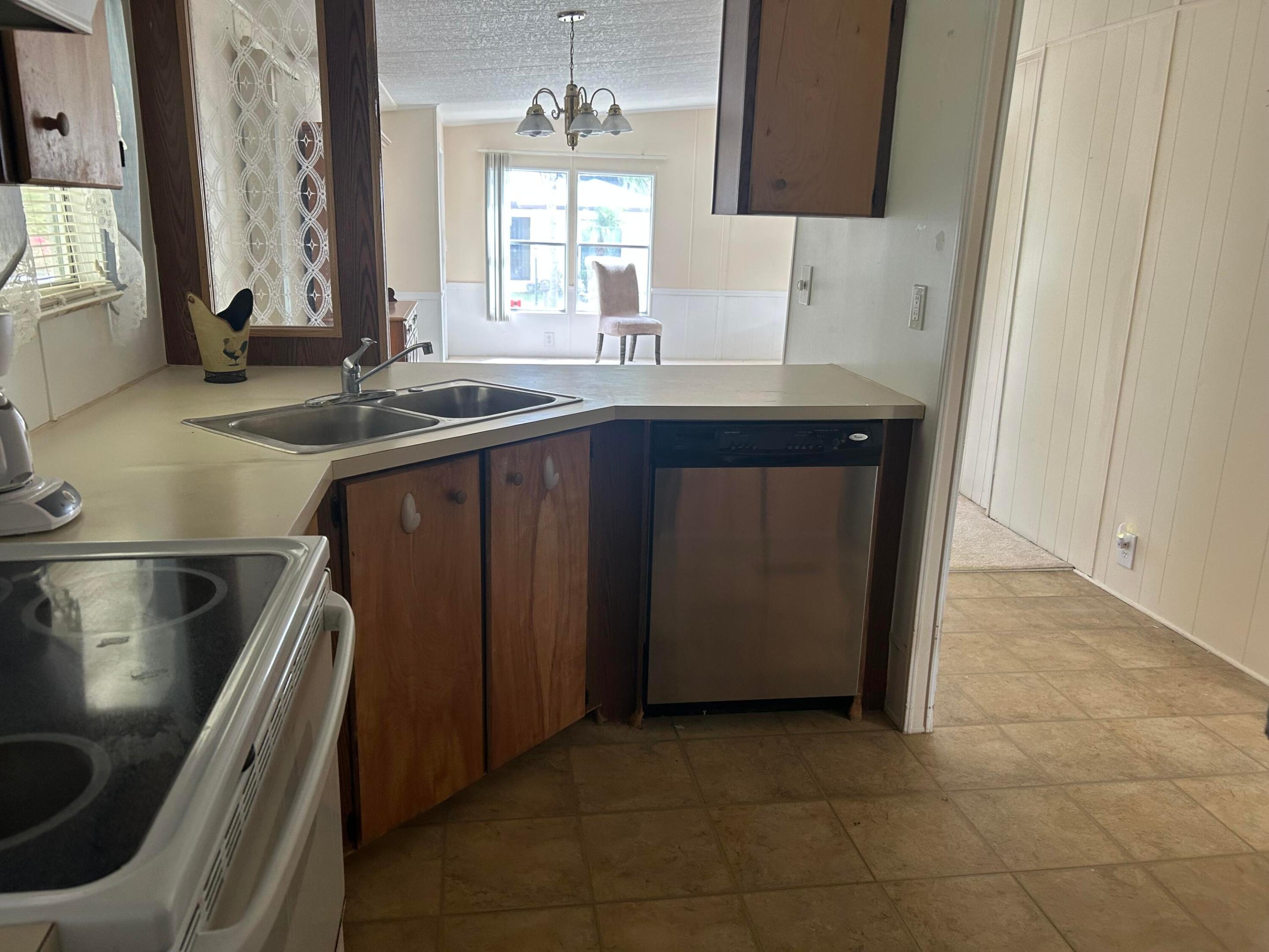 Spanish Lakes One Leasehold Estates - Residential