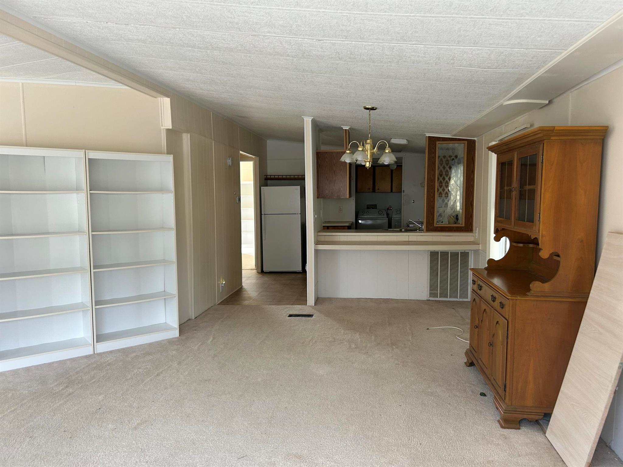 Spanish Lakes One Leaseho - Residential