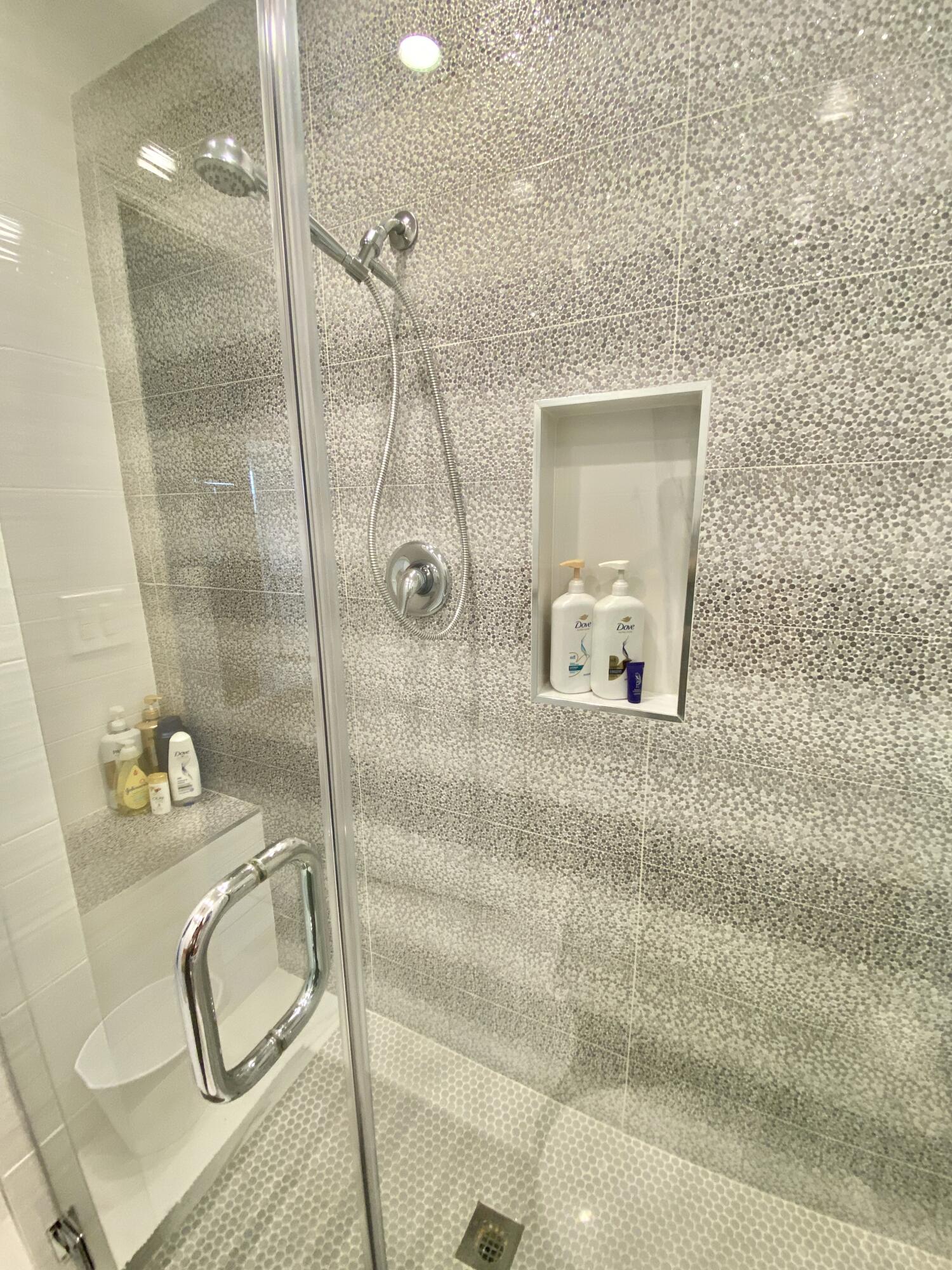 STRATFORD CONDO - Residential