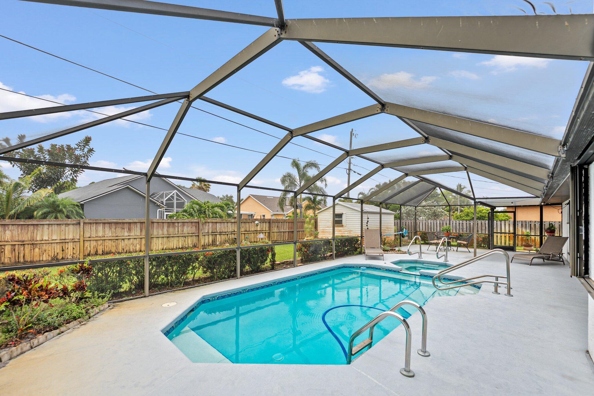 2690 SE Creston Lane, Port St Lucie, FL, 34952/$470,000 3 2690 SE Creston Lane