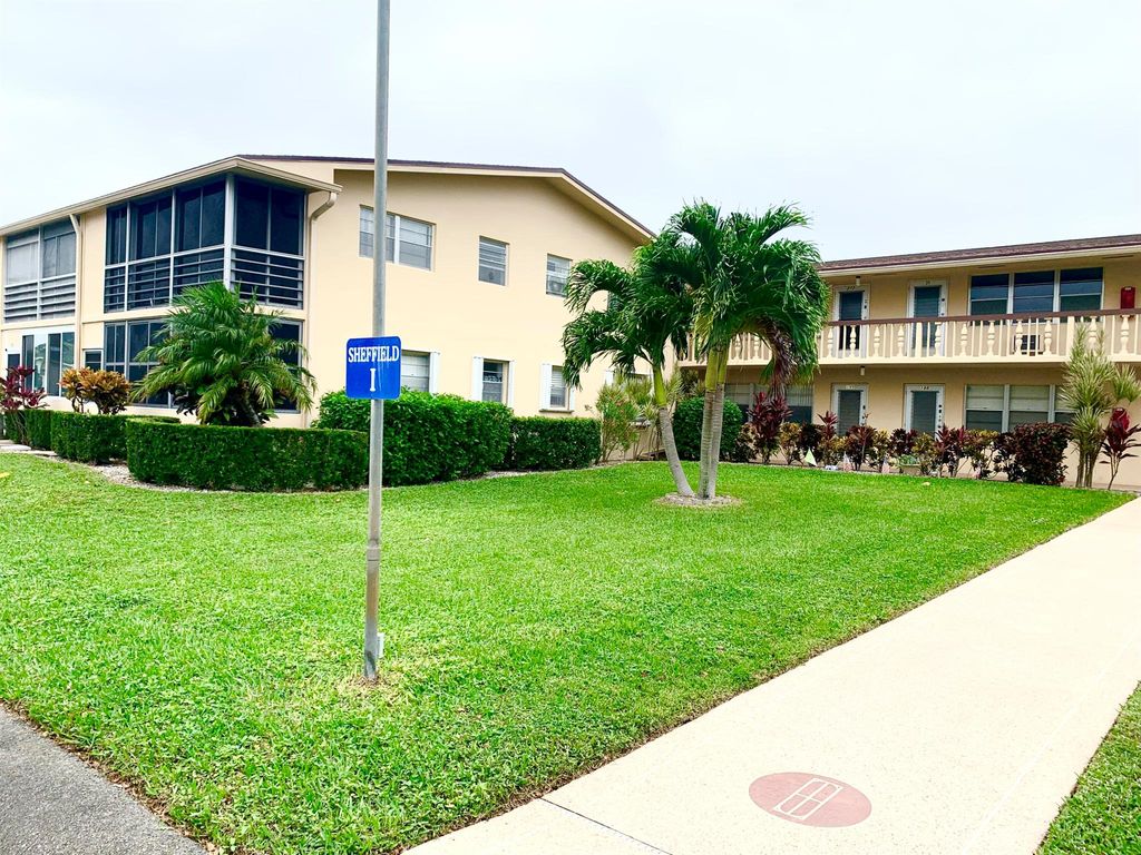 Photo of 200 Sheffield I, West Palm Beach, FL 33417 (MLS # R11143017)