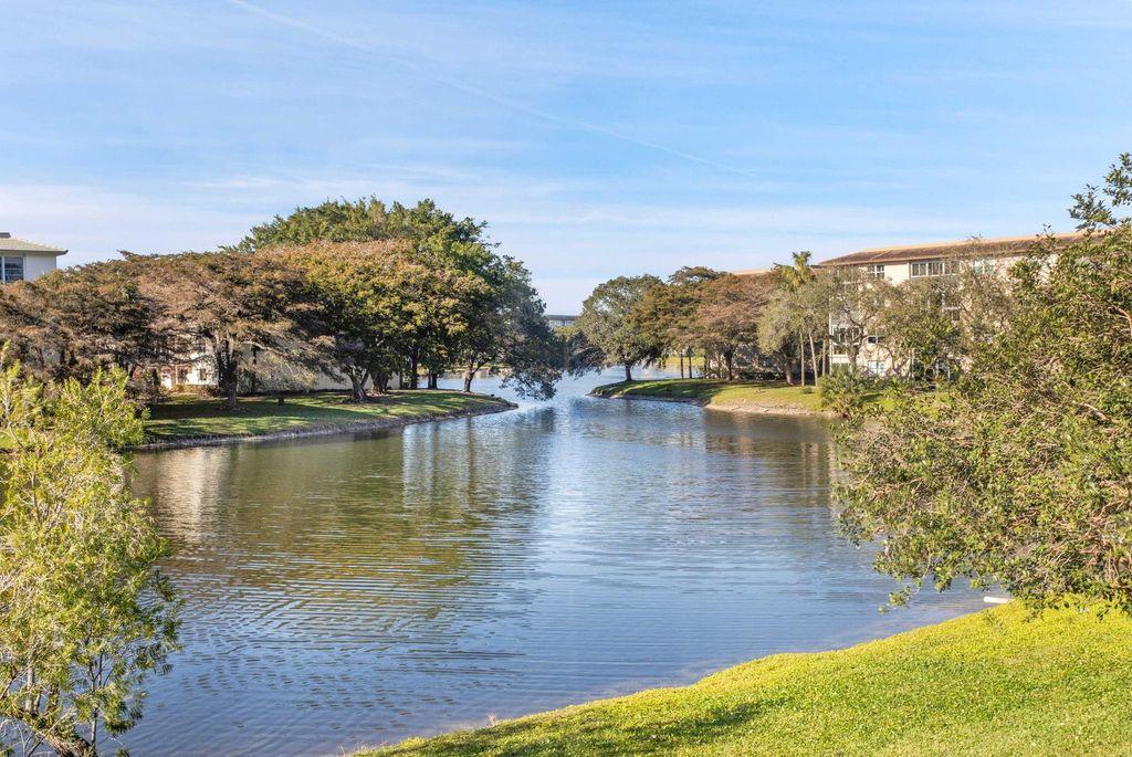 Photo of 1705 Andros Isle #J2, Coconut Creek, FL 33066 (MLS # F10550973)