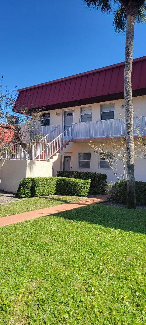 A home in Royal Palm Beach