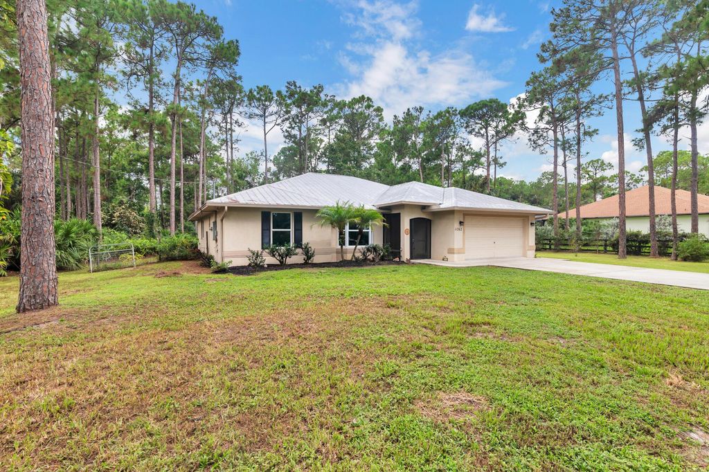 Photo of 11762 153rd Court N, Jupiter, FL 33478 (MLS # R11122417)