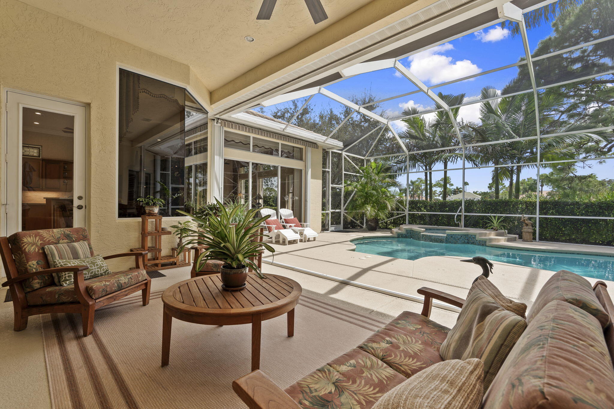 1682 SW FOXPOINT Trail