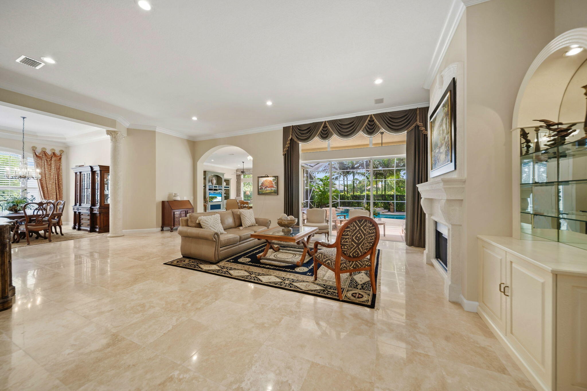 1682 SW FOXPOINT Trail