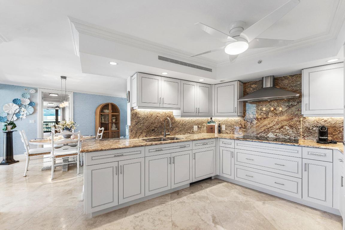 ADMIRALS WALK TOWER CONDO - Residential