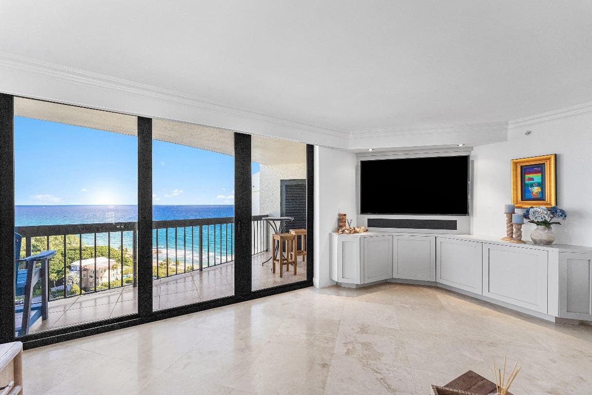 ADMIRALS WALK TOWER CONDO - Residential