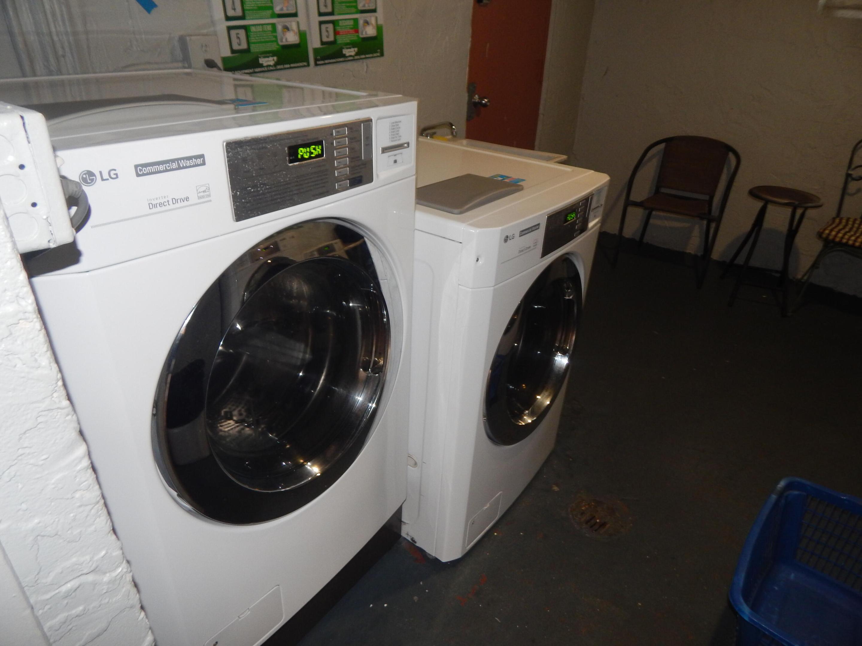 LAKESIDE VILLAGE CONDO 10 - Residential