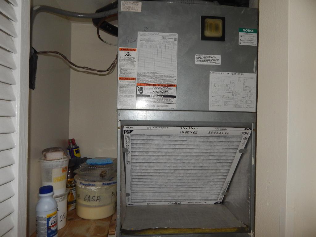 LAKESIDE VILLAGE CONDO 10 - Residential