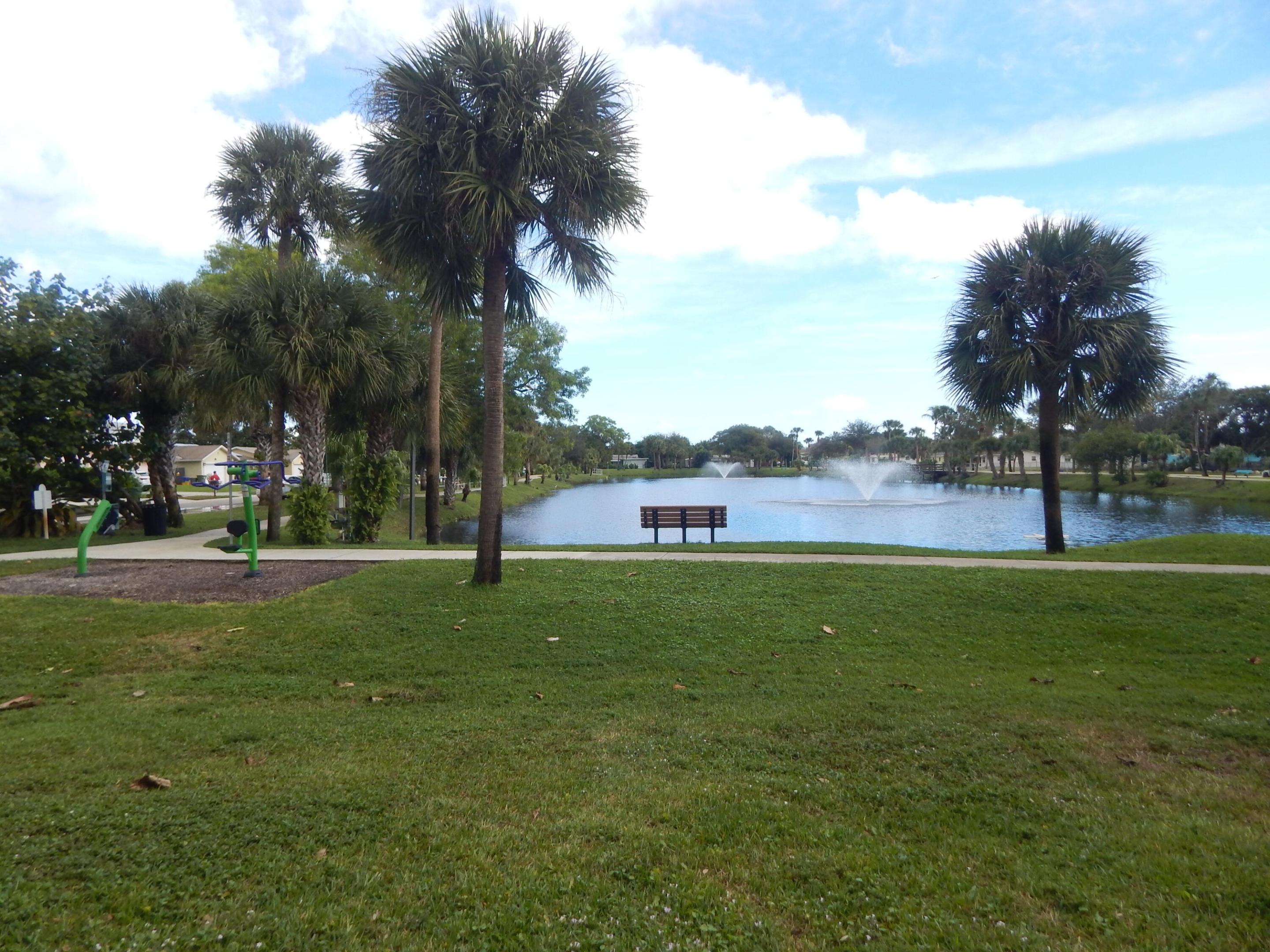 LAKESIDE VILLAGE CONDO 10 - Residential