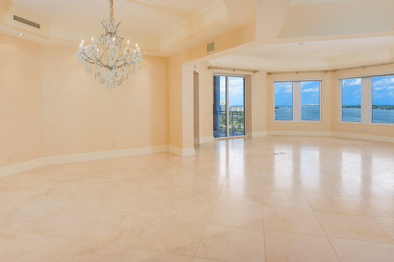 ONE WATERMARK PLACE OF TH - Residential