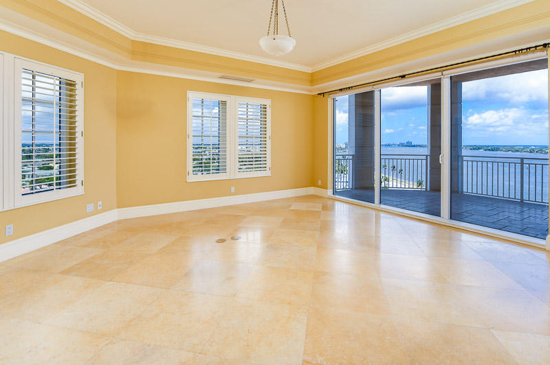 ONE WATERMARK PLACE OF TH - Residential