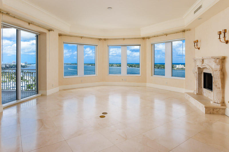 ONE WATERMARK PLACE OF TH - Residential