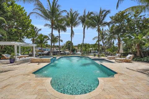 Photo of 14138 Leeward Way #., Palm Beach Gardens, FL 33410 (MLS # B26025394)