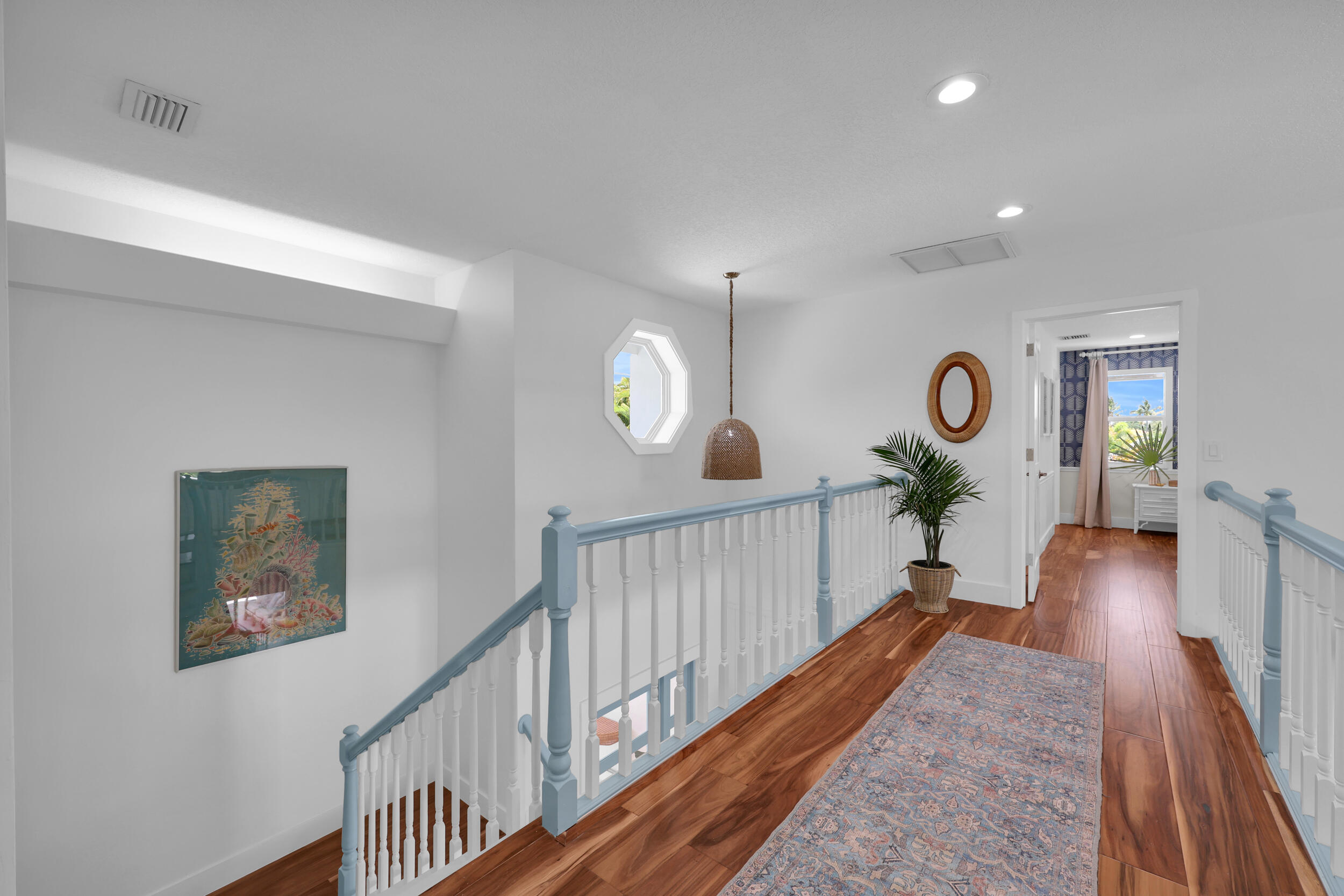 PARADISE PORT - Residential