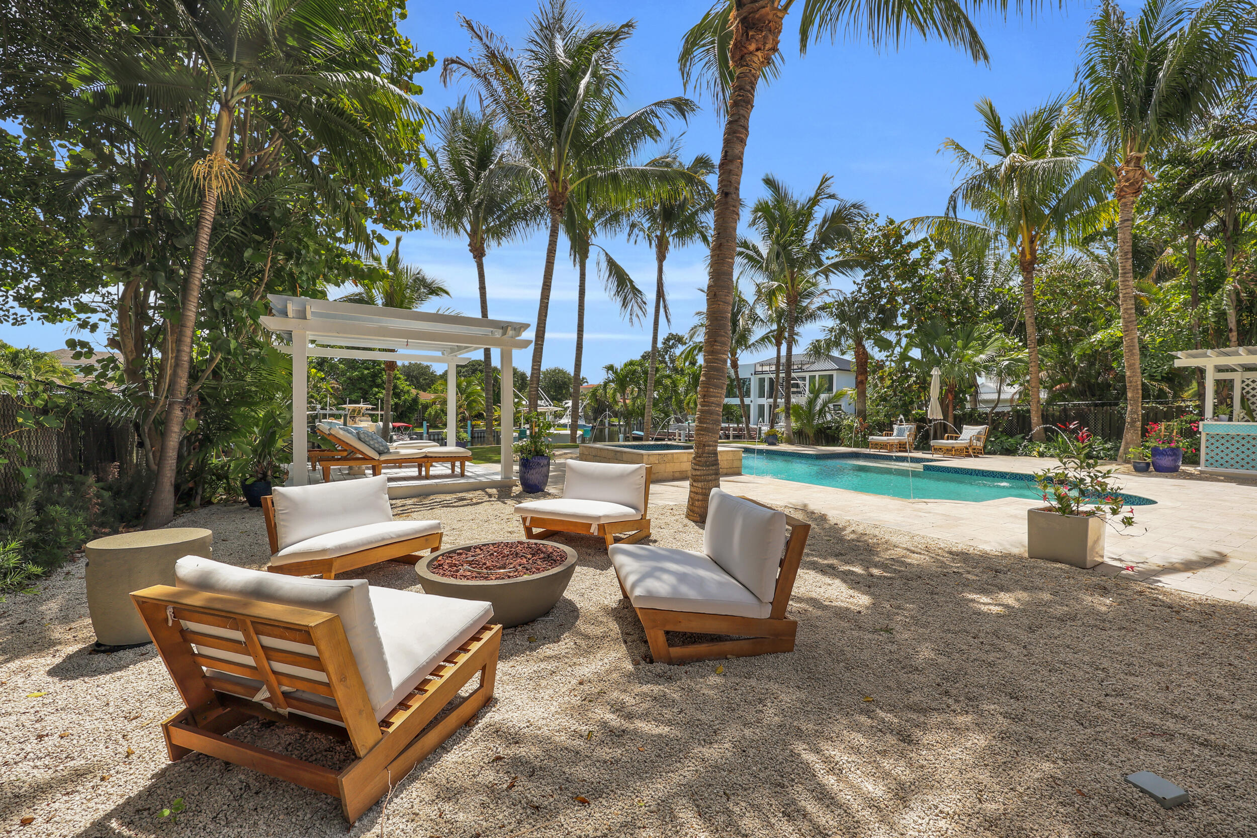 PARADISE PORT - Residential