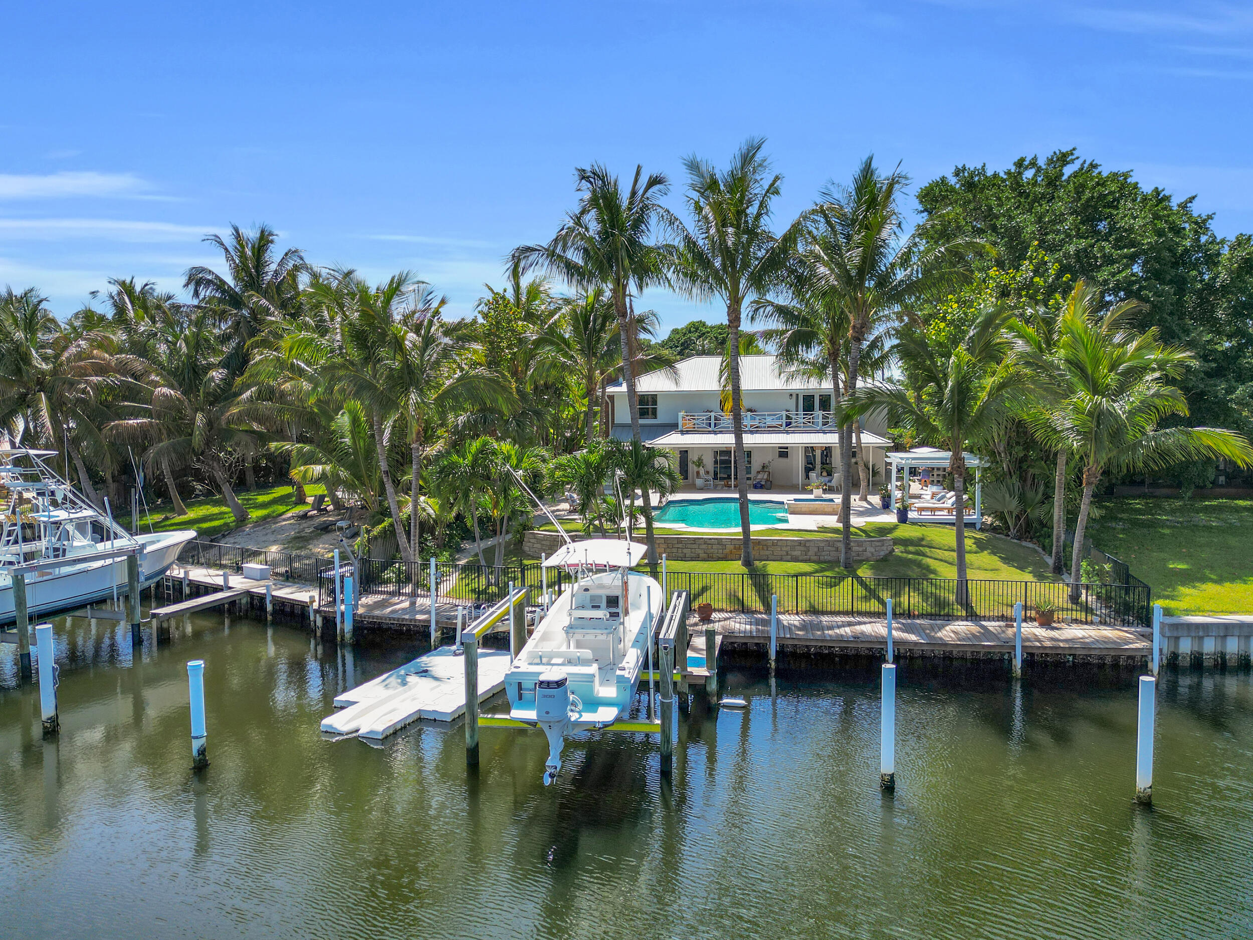 PARADISE PORT - Residential