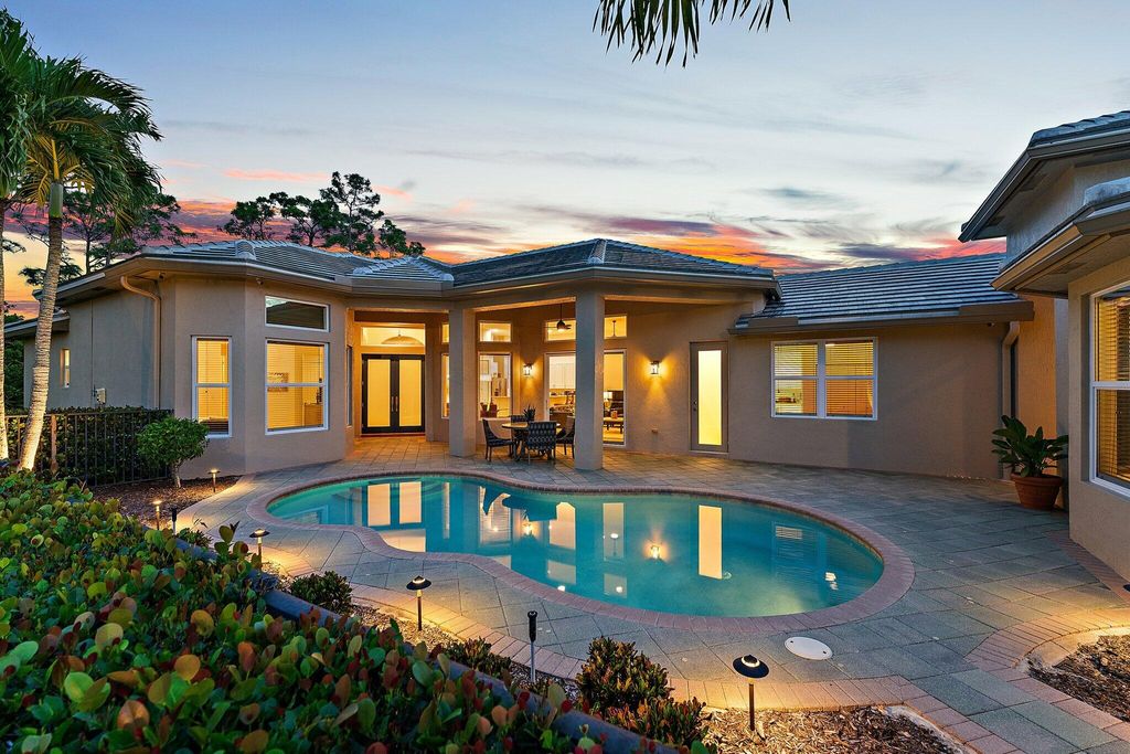 Photo of 11219 Osprey Lake Lane, Palm Beach Gardens, FL 33412 (MLS # R11119347)