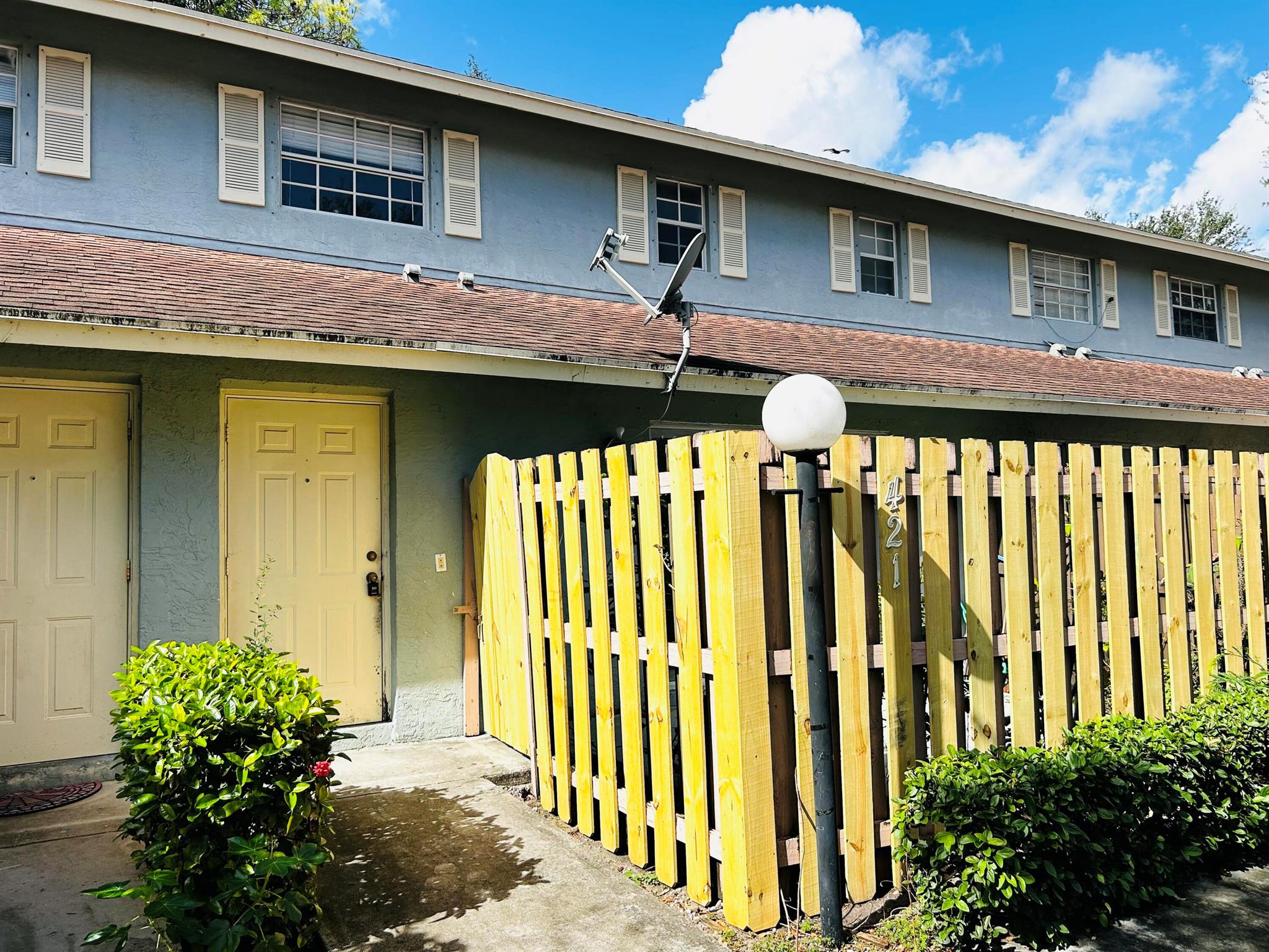 CYPRESS ESTATES - Residential Lease