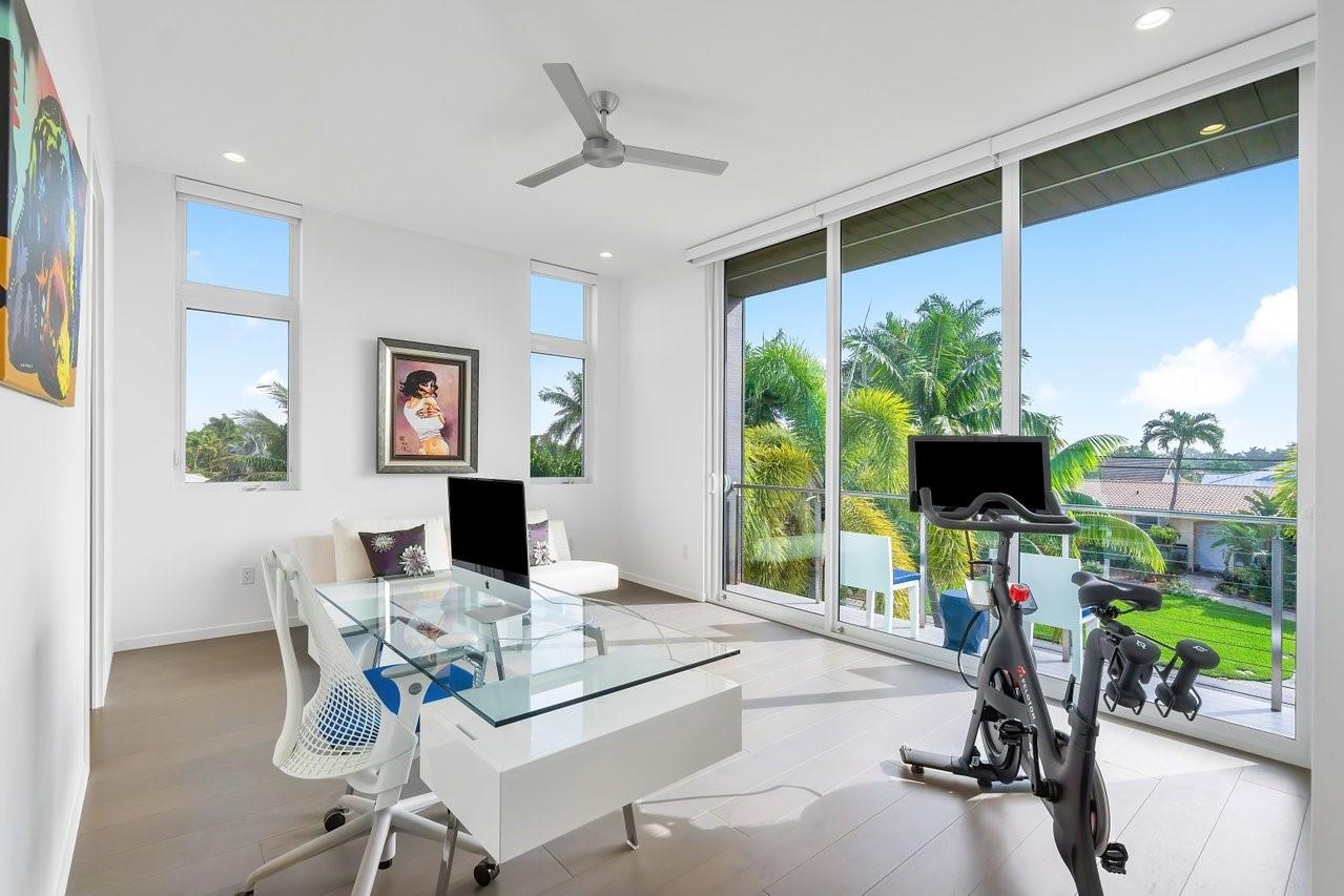 MIDDLE RIVER MANOR ADD - Residential