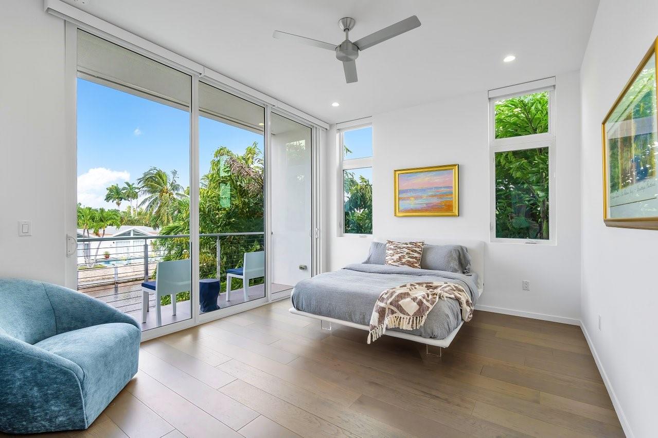 MIDDLE RIVER MANOR ADD - Residential