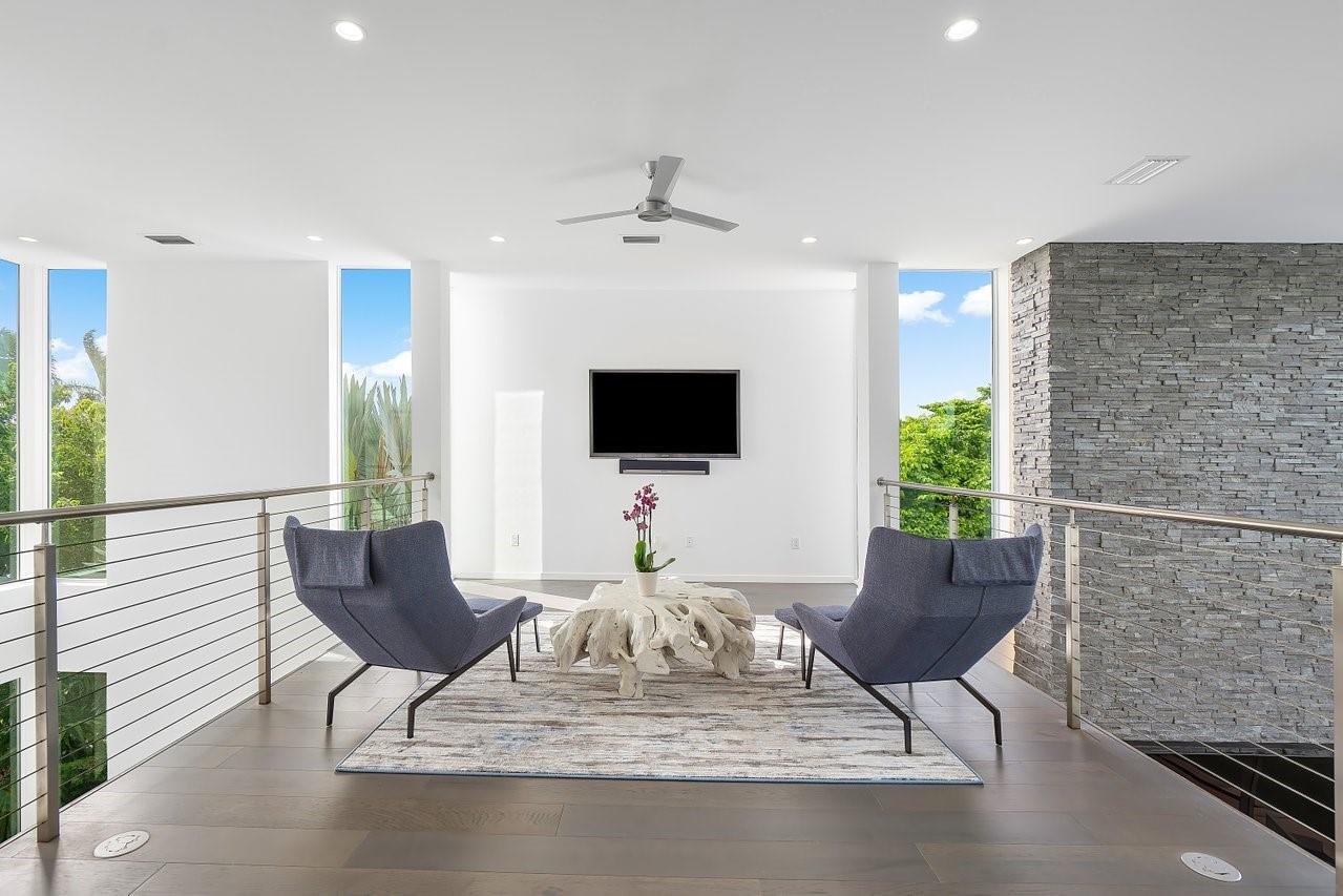 MIDDLE RIVER MANOR ADD - Residential