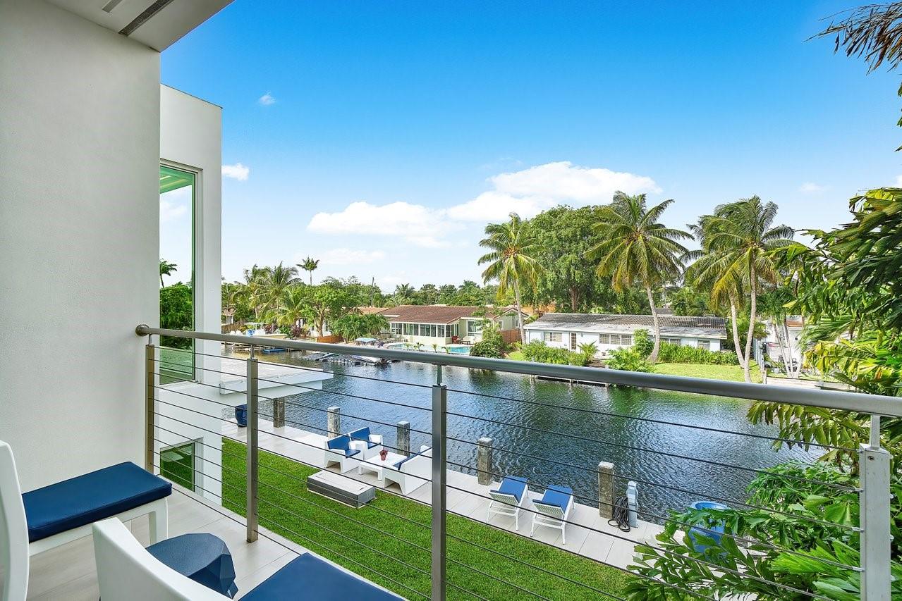 MIDDLE RIVER MANOR ADD - Residential