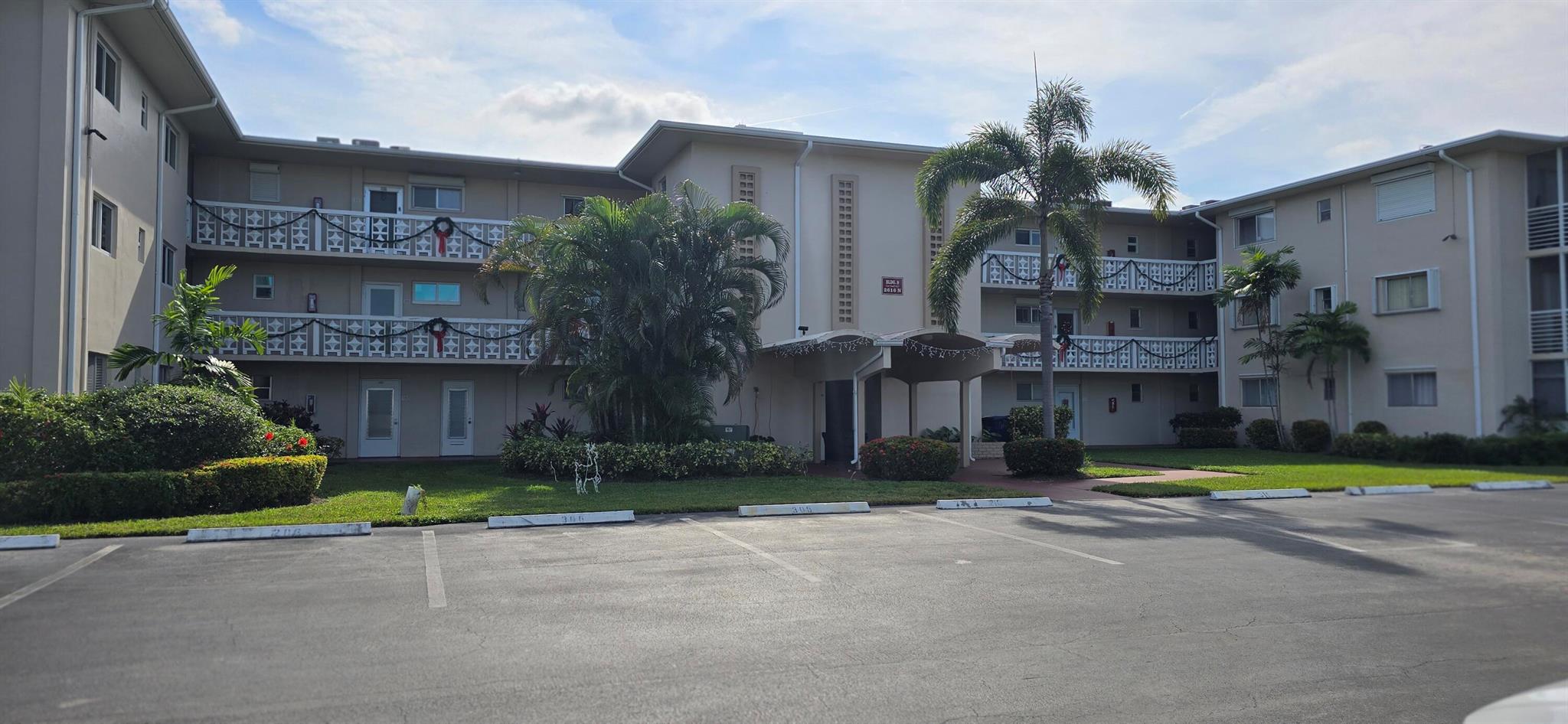 LAKE CLARKE GARDENS CONDO - Residential