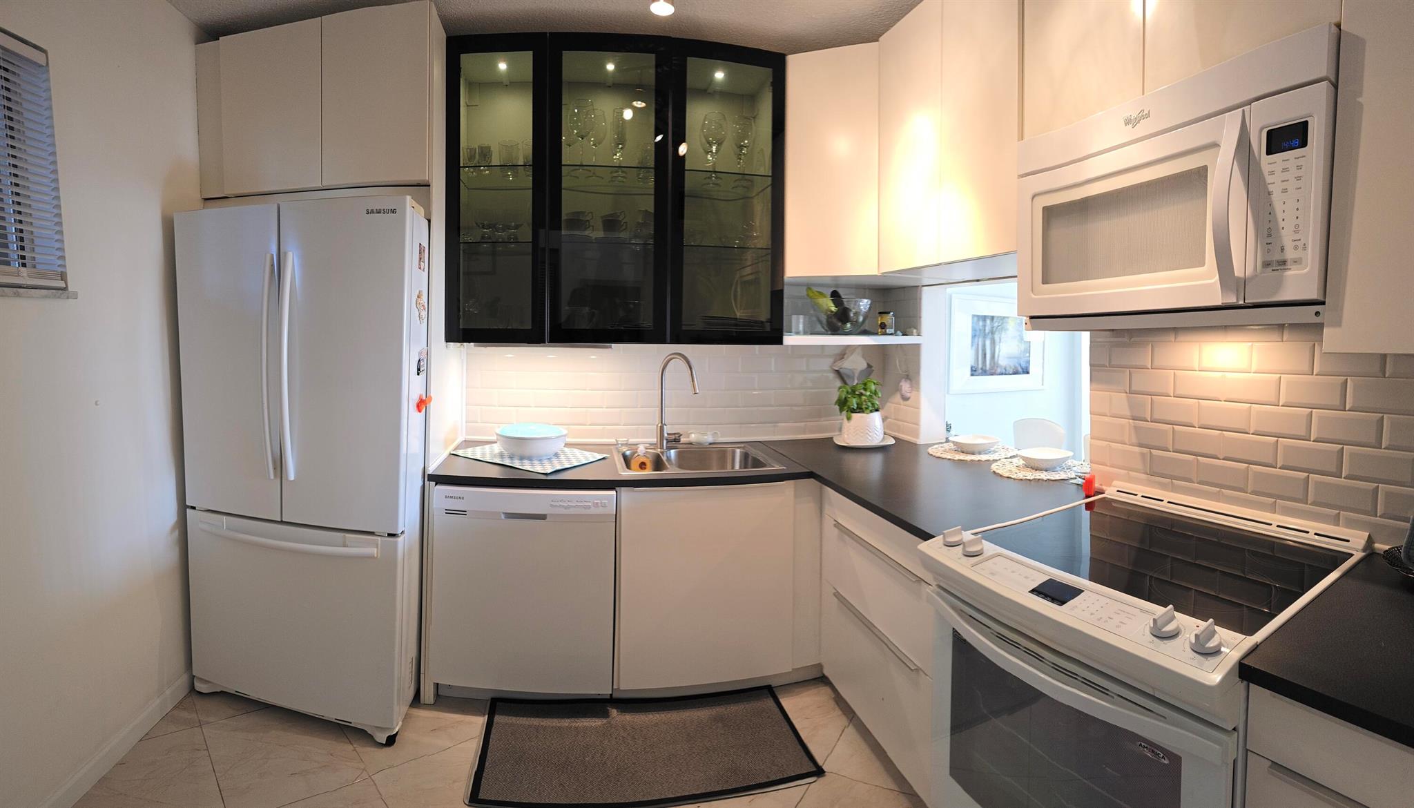 LAKE CLARKE GARDENS CONDO - Residential