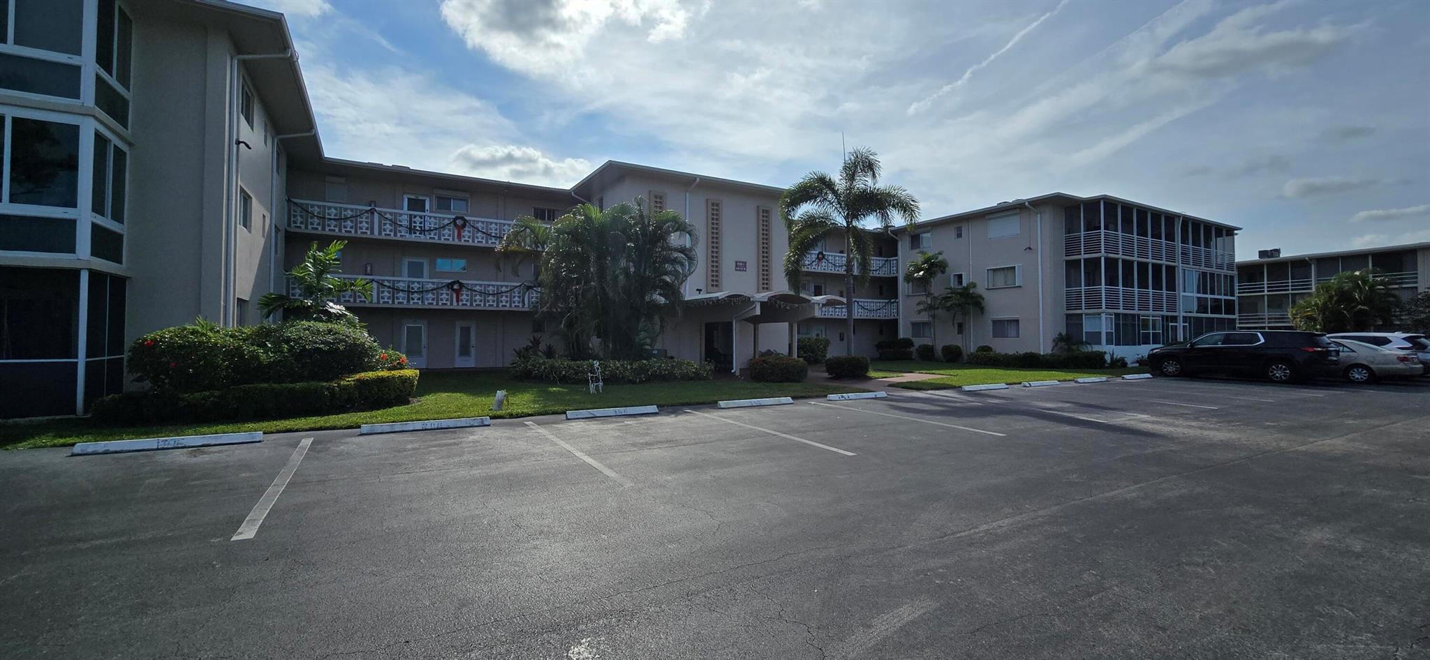 LAKE CLARKE GARDENS CONDO - Residential