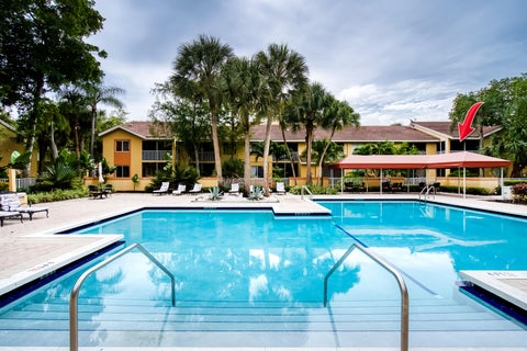 Tiny photo for 950 Coral Club Drive #950, Coral Springs, FL 33071 (MLS # B26060638)