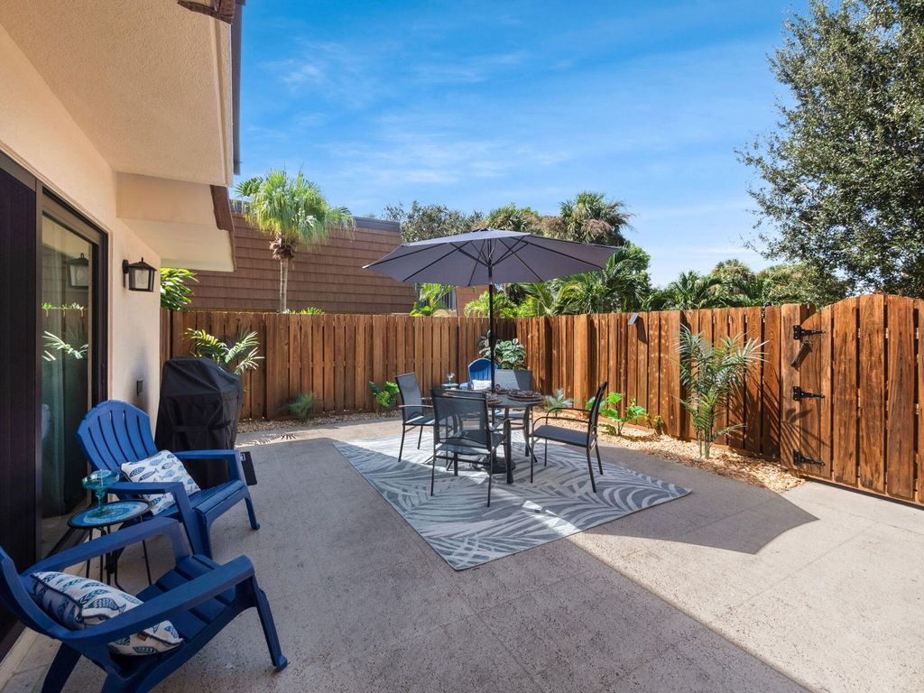 Photo of 2429 24th Court, Jupiter, FL 33477 (MLS # B26001604)