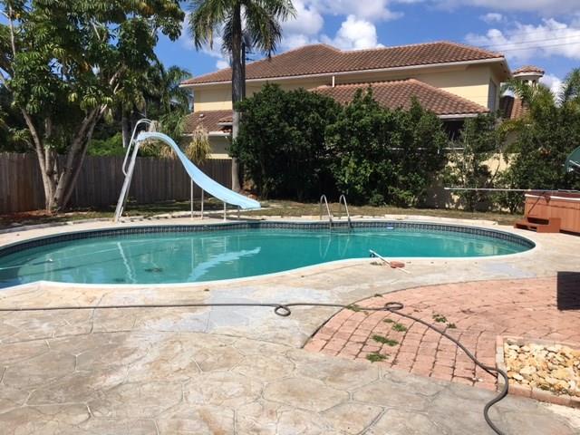 Coral Ridge 21-50 B - Residential