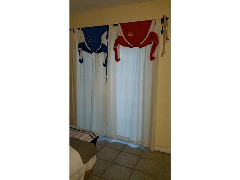 COLLIER MANOR - Residential