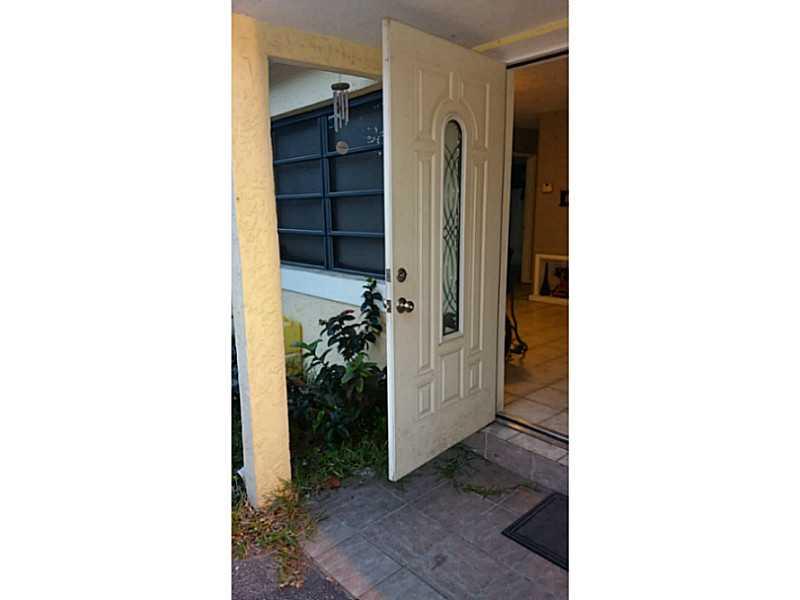 COLLIER MANOR - Residential