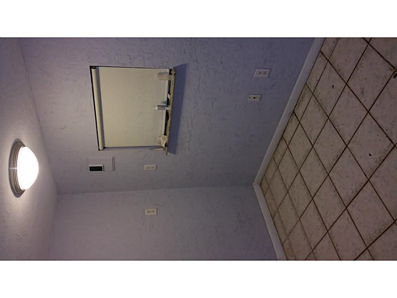 COLLIER MANOR - Residential