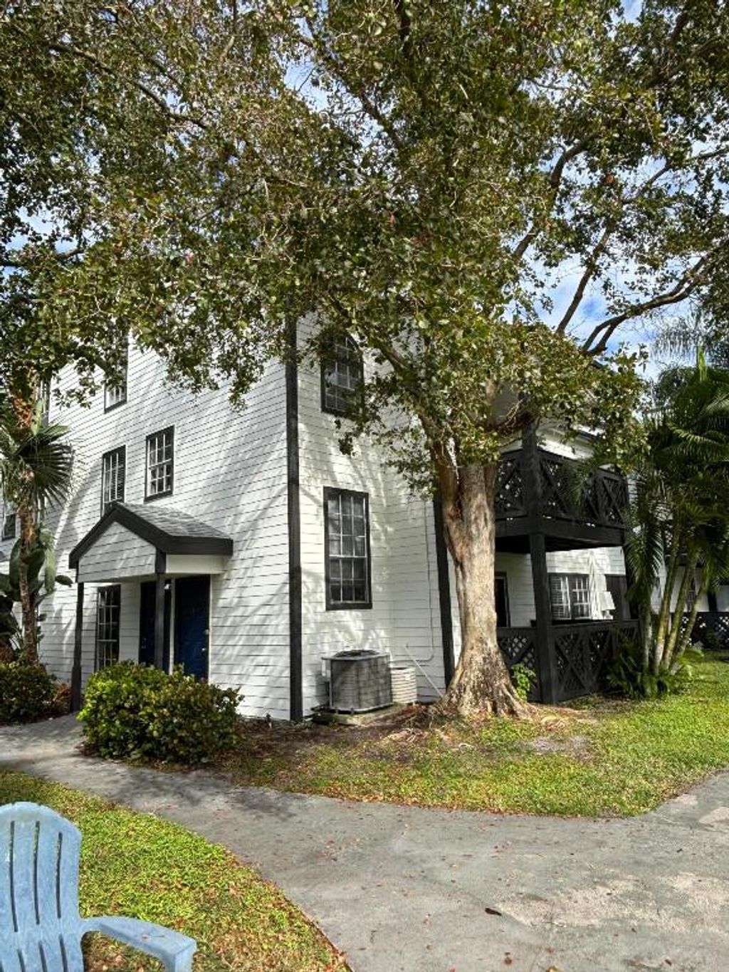 Photo of 5048 Heatherhill Lane #1208, Boca Raton, FL 33486 (MLS # R11157594)