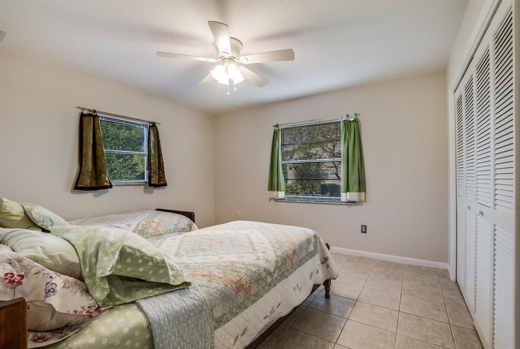 SEAGATE HARBOR - Residential Lease