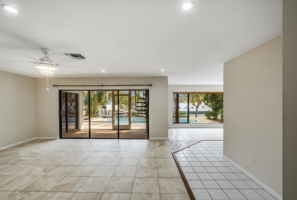 SEAGATE HARBOR - Residential Lease