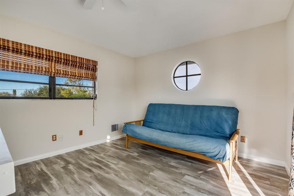 SEAGATE HARBOR - Residential Lease