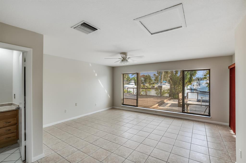 SEAGATE HARBOR - Residential Lease