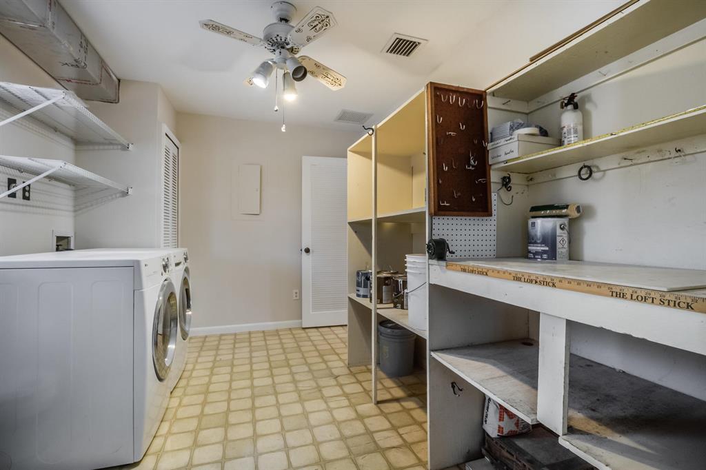 SEAGATE HARBOR - Residential Lease