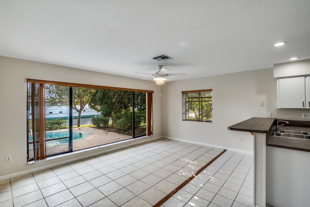 SEAGATE HARBOR - Residential Lease