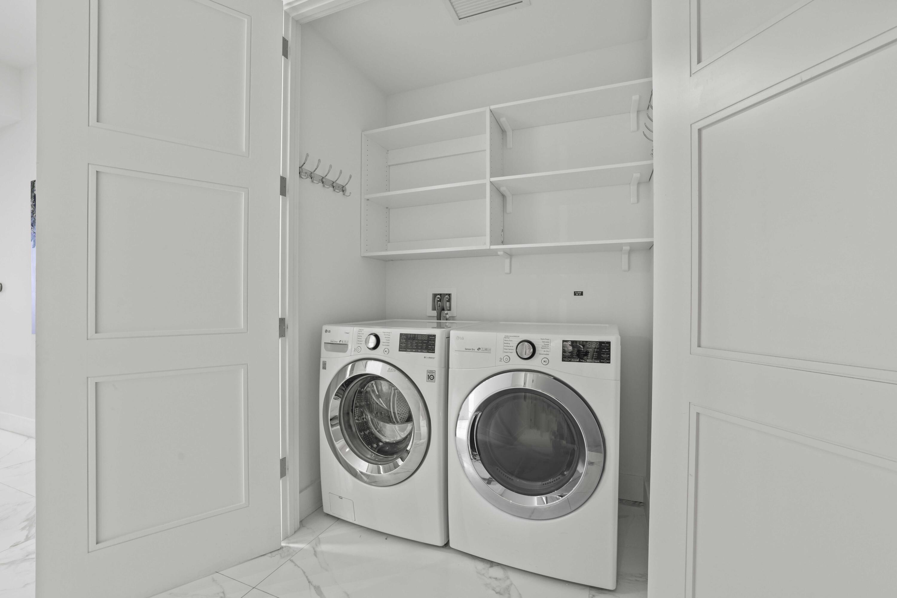 TOWER 155 CONDO - Residential